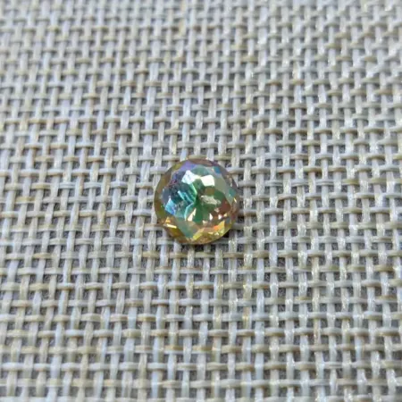 Grest factory direct sales of dome-bottom round AB color rhinestone clothing accessories Grest factory direct sales of dome-bottom round AB color rhinestone clothing accessories